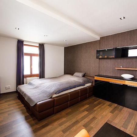 Aplend City Apartments Na Vrsku Bratislava Ngoại thất bức ảnh