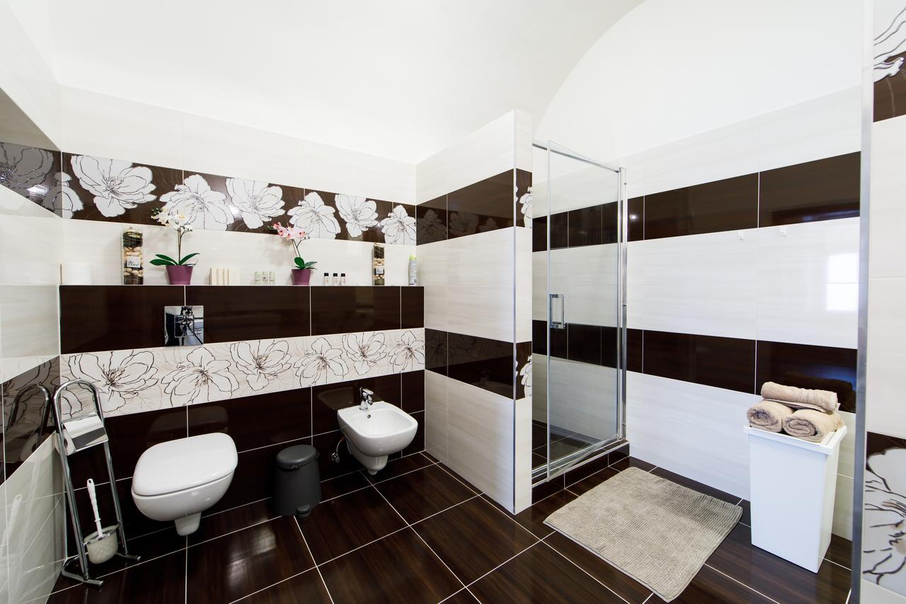 Aplend City Apartments Na Vrsku Bratislava Ngoại thất bức ảnh